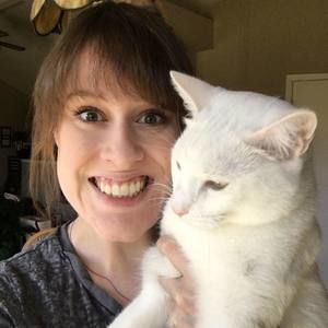 Meet your Posher, Julia