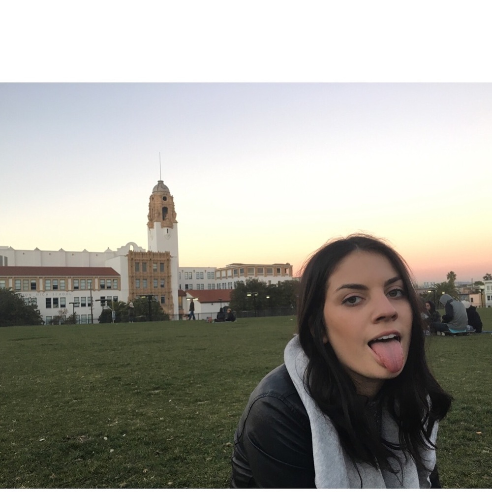 Meet your Posher, Maria