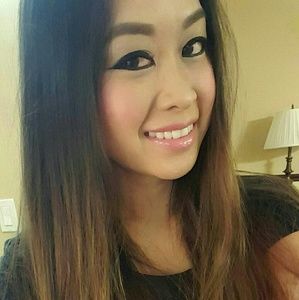 Meet your Posher, Helen