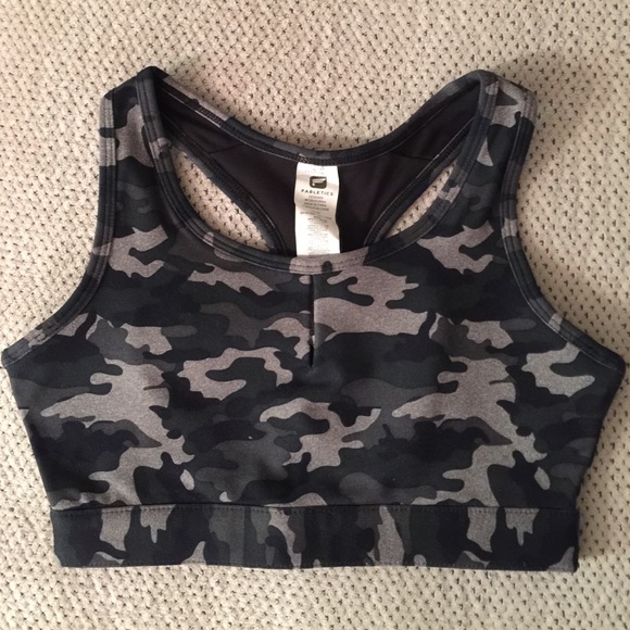 Camouflage Sports bra. Brand new. XXS