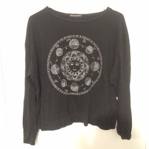 Brandy Melville Moon Sign Top 🔮 NWOT