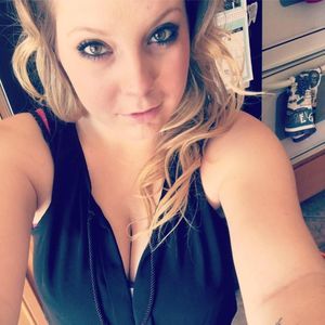 Meet your Posher, Alicia