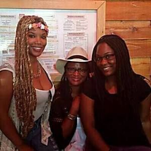 Meet your Posher, Cheryl