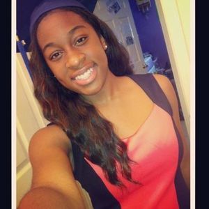 Meet your Posher, Joy