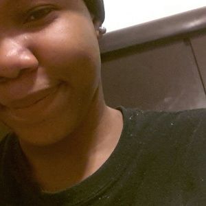 Meet your Posher, Sade