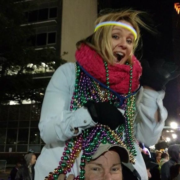 Meet your Posher, Rae - Picture 2 of 3