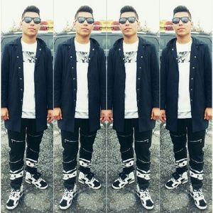 Meet your Posher, Nelson