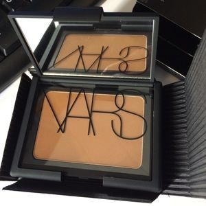NARS POWDER FOUNDATION SYRACUSE 6206 0.42 oz