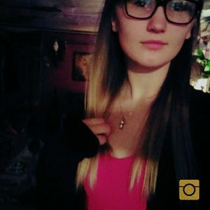 Meet your Posher, Emma