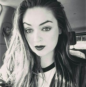 Meet your Posher, Mikayla