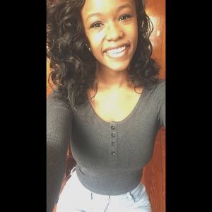 Meet your Posher, Daysia