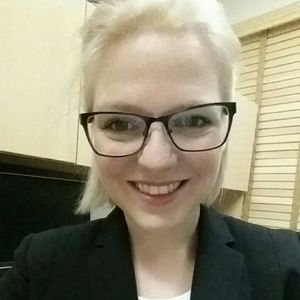 Meet your Posher, Rebecca