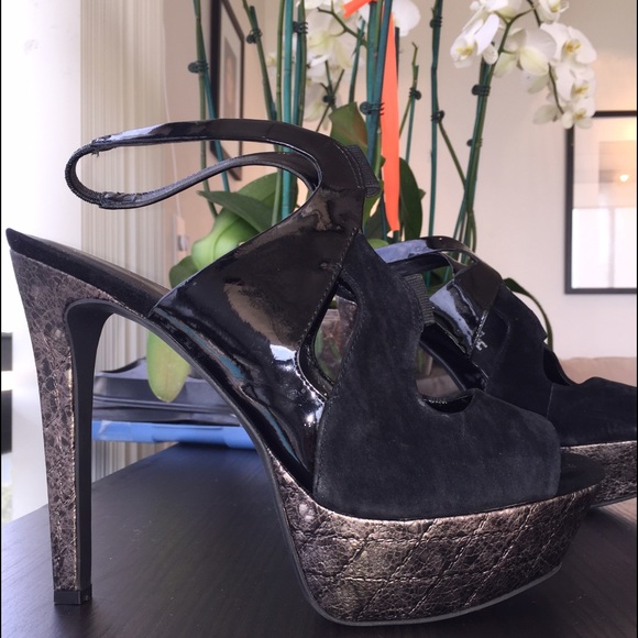 Jessica Simpson shoes size 10, never been worn