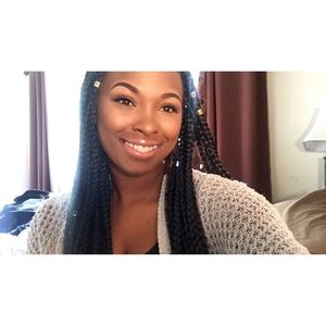 Meet your Posher, Kayla
