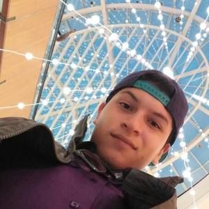 Meet your Posher, Jeffrey luis