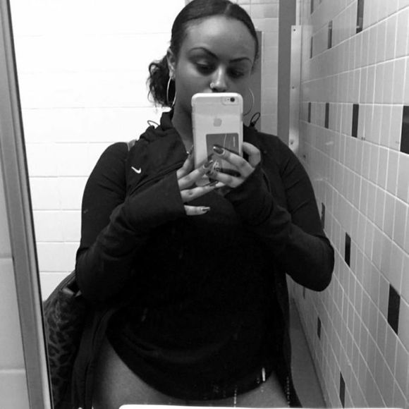 Meet your Posher, Shallom