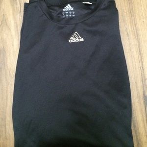 Black men's medium adidas shirt