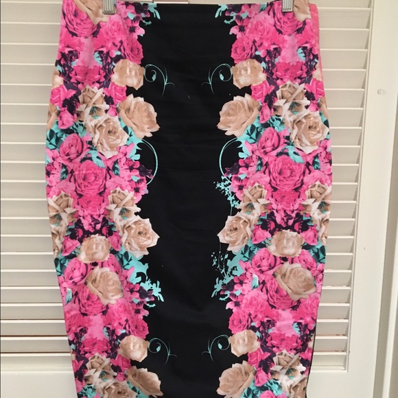 Black and Pink Floral Print Pencil Skirt