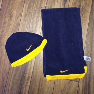 Nike kids beanie and scarf