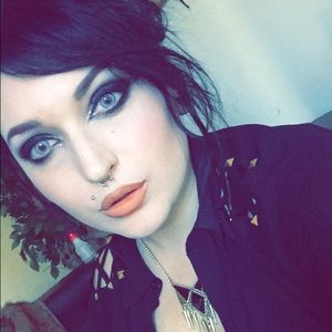 Meet your Posher, Jaimie