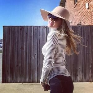 Meet your Posher, Leigh ann