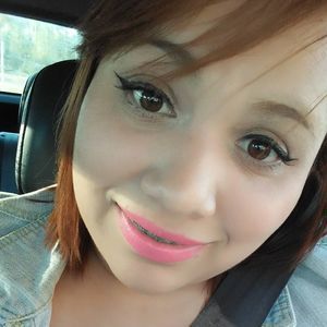 Meet your Posher, Gloria