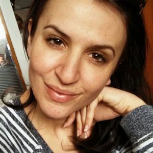 Meet your Posher, Alketa