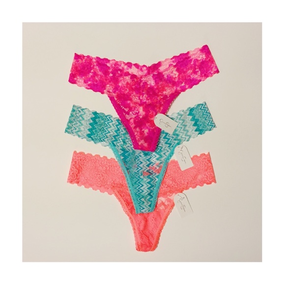 Jessica Simpson bundle of 3