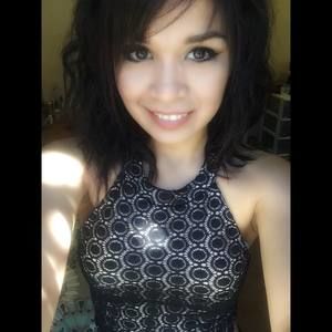 Meet your Posher, Daniela