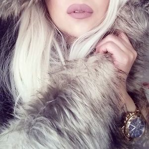 Meet your Posher, Pang