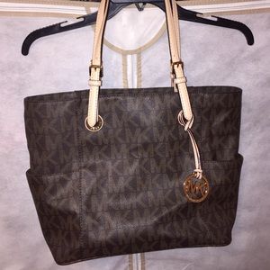 Michael Kors Item Tote