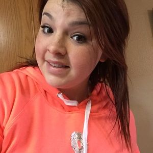 Meet your Posher, Katelynn