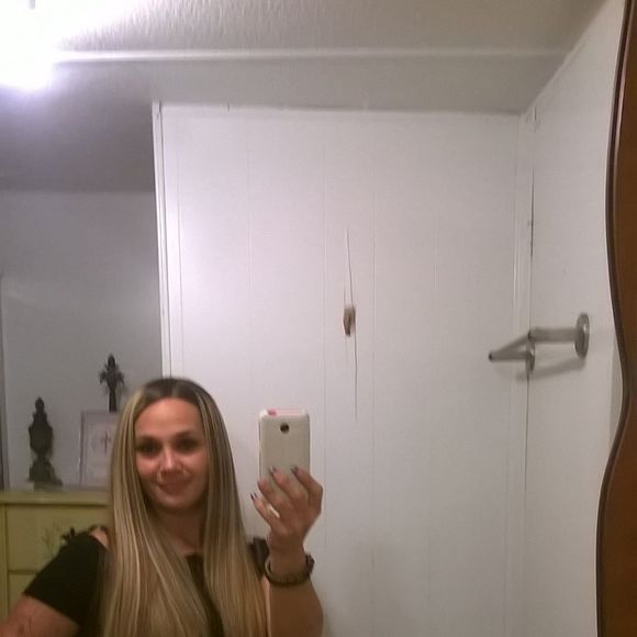 Meet your Posher, Tamara - Picture 1 of 1