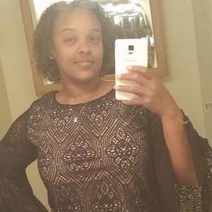 Meet your Posher, Brittney