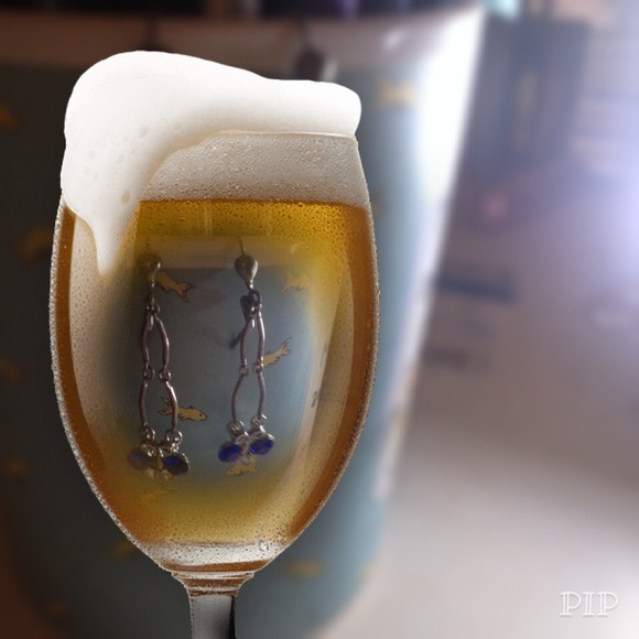 SS Butterfly Earrings - Picture 2 of 3