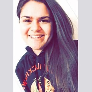 Meet your Posher, Becca