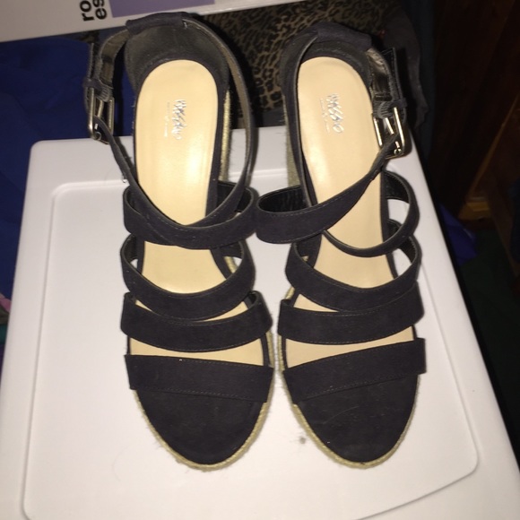 Black wedges - Picture 3 of 4