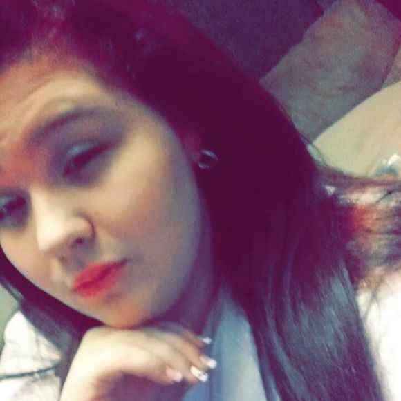 Meet your Posher, Nadine