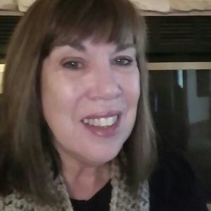 Meet your Posher, Linda