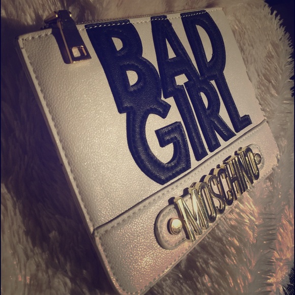 BAD girl clutch