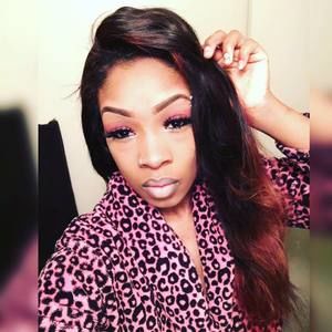 Meet your Posher, Toya