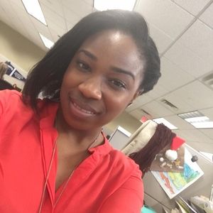 Meet your Posher, Courtney