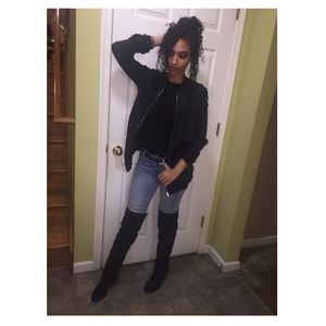 Meet your Posher, Cassandra