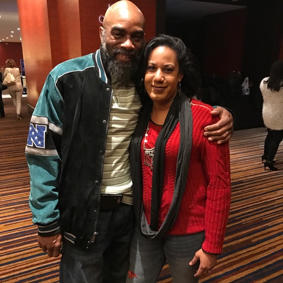 Meet your posher Victoria - Picture 4 of 5