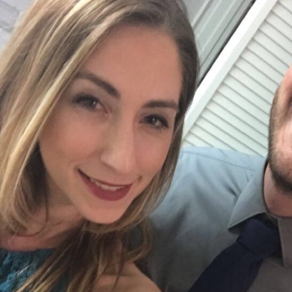 Meet your Posher, Christine - Picture 4 of 4