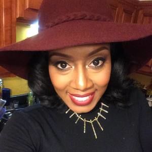 Meet your Posher, Ebony