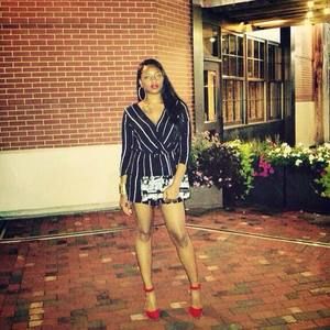 Meet your Posher, Rayna