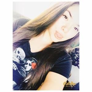 Meet your Posher, Jasmine