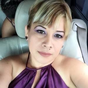 Meet your Posher, Daysi zavala