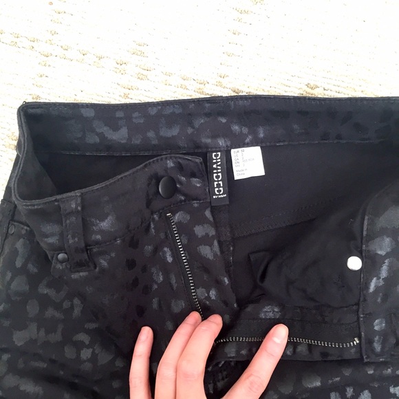 H&M Skirts - BRAND NEW H&M waxed leopard black mini skirt H&M Skirts - BRAND NEW H&M waxed leopard black mini skirt